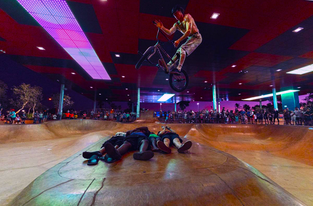 Skate park in Western Australia featuring ENTTEC LED pixel installations on the ceiling.